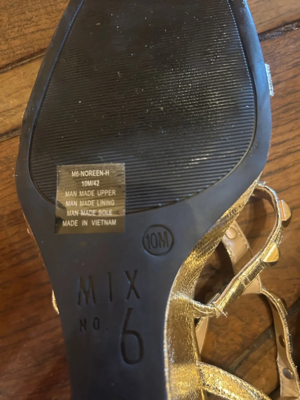 Mix No. 6 gold, wedge, strap sandals, size 10, NWOT | offer in description